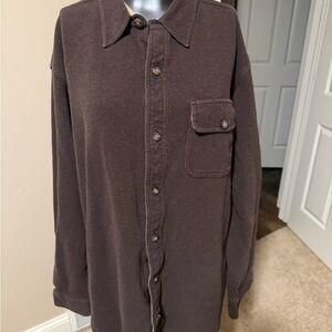 Duluth Trading Co Olive Button-Up Shirt